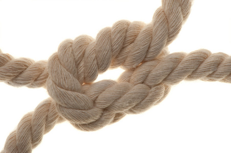 带结的绳子。