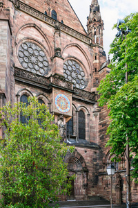 斯特拉斯堡大教堂钟楼图片
