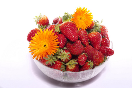 碗的草莓