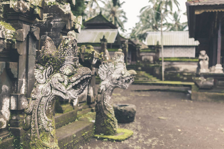 印度教的石像在巴厘神庙。印尼巴厘岛热带岛屿