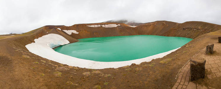 维提岛火山口冰岛