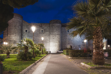 意大利卡塔尼亚的乌里诺城堡