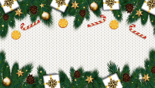 圣诞装饰用冷杉树, 礼物, 糖果手杖在白色 k
