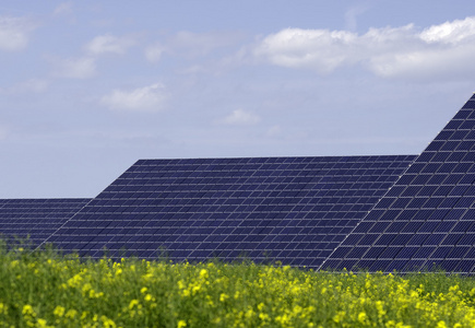 太阳能板，太阳能电池板solar panel的复数