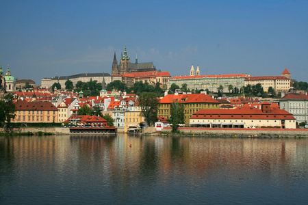 河景和布拉格城堡