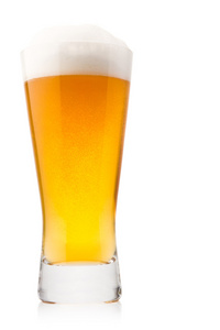 啤酒变成玻璃隔离白色