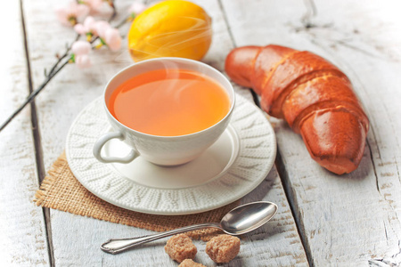 茶是热饮料