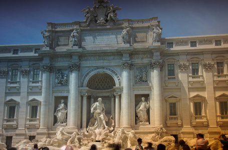 著名的许愿喷泉 许愿池 在罗马, 由尼古拉 chomiaksalvi 在巴洛克和洛可可风格设计