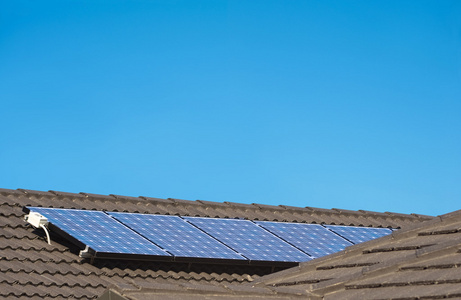 太阳能板，太阳能电池板solar panel的复数