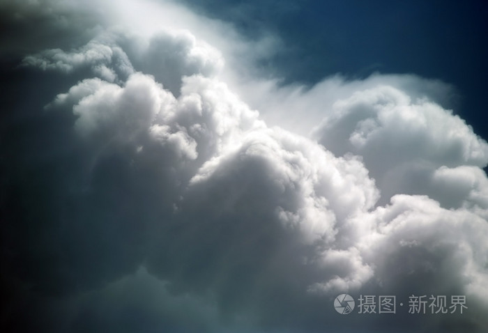 云 云状物 一团 阴影