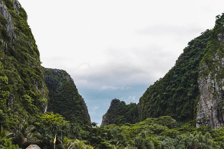 位于泰国皮皮岛的玛雅湾 海滩