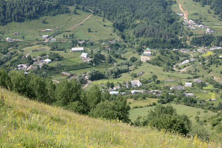 山村