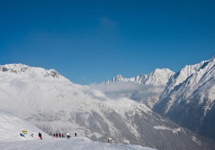 在弗伦滑雪胜地的山坡上。 奥地利