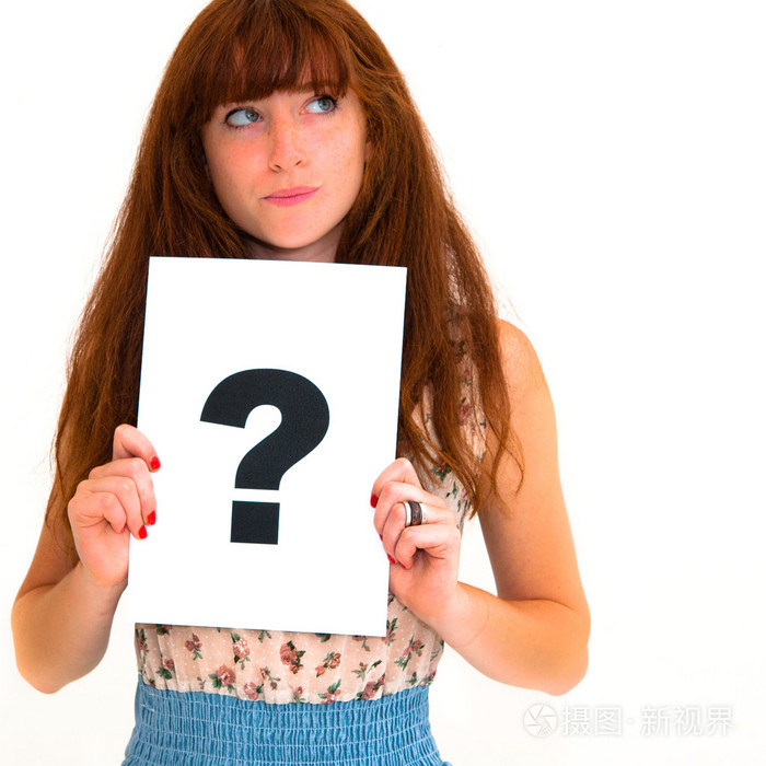 肖像年轻女子板问号标志