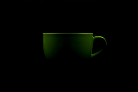 绿釉杯