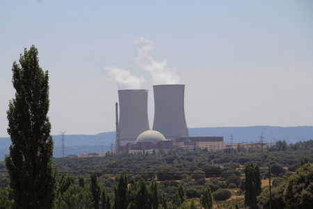 阿尔马拉兹核电站