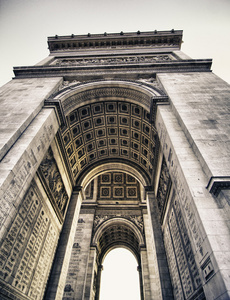 在巴黎凯旋门的结构