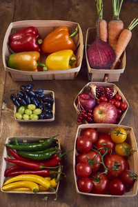 新鲜蔬菜盒, 篮子。西红柿, 胡椒, 苹果, ch