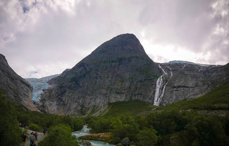 挪威 Briksdal 冰川全景图