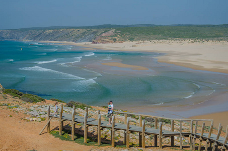 葡萄牙克拉帕特拉附近的普拉亚达博代拉海滩。