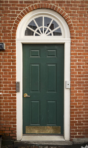 一个典型的新英格兰民居之门