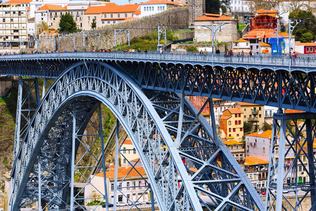 波尔图, 葡萄牙老镇看法和路易斯 I 桥梁