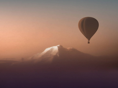 梦幻之旅热气球飘过群山图片