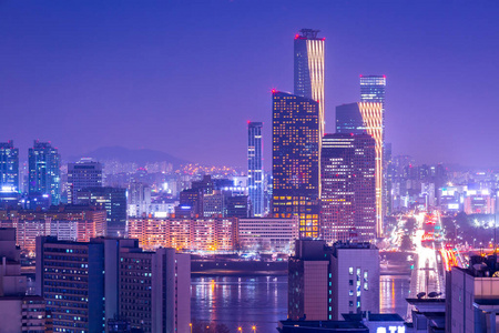 首尔城市和摩天大楼, 汝矣岛在晚上, 韩国