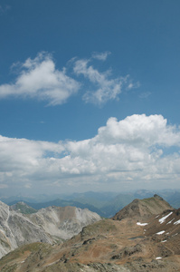 雄伟壮观的高山景观