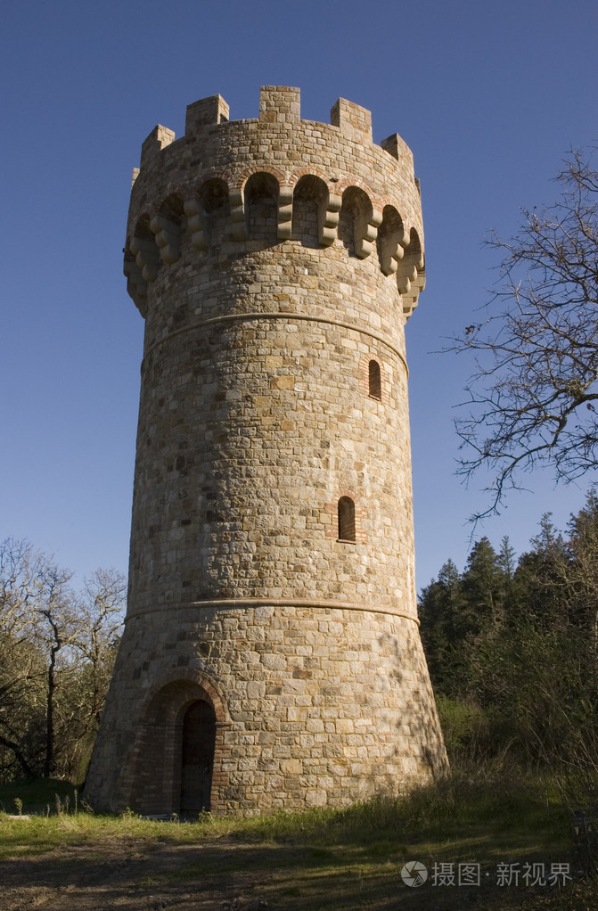 圆锥形的城堡塔