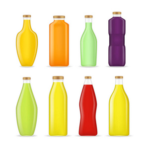 逼真详细的3d 不同类型的果汁瓶玻璃集。向量