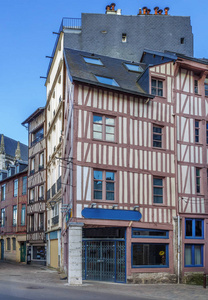 在历史中心的鲁昂与半木结构的房子，法国街