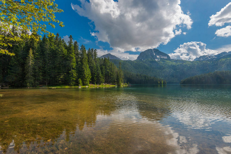 自然景观。黑山杜尔米托尔国家公园, 黑湖, 山湖