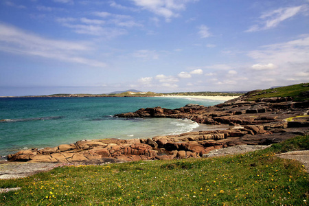 爱尔兰多内加尔公司 Carrickfin 海岸线景观