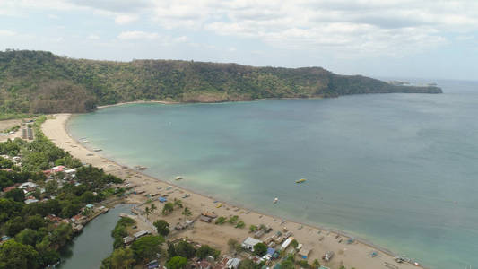 海风景与海滩。菲律宾吕宋