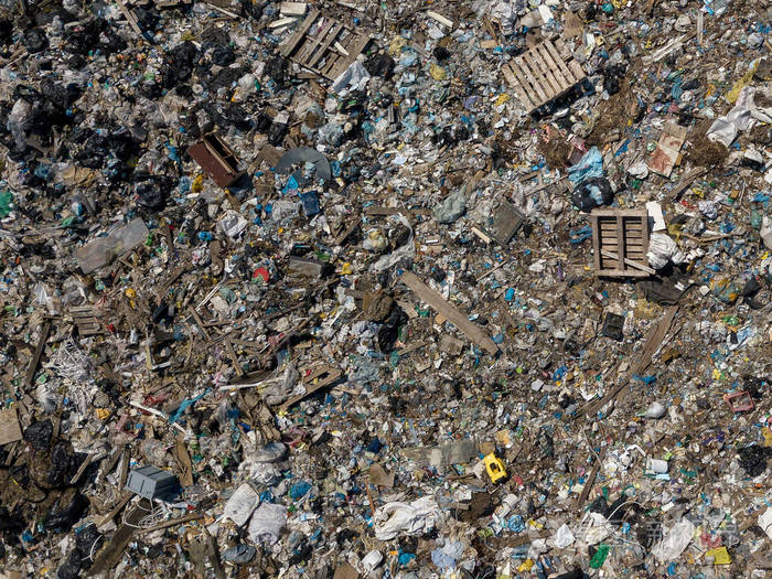 环境污染.空中顶部的照片从飞行无人驾驶的大垃圾堆.