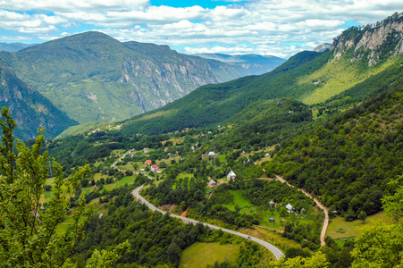 塔拉峡谷, 黑山, 世界上第二深的峡谷后, 大峡谷, 美国