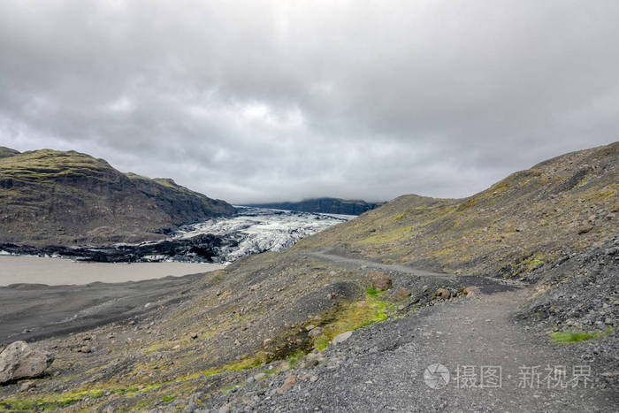 solheimajokull 是冰岛南部米达尔斯冰原冰川的冰川 tounge