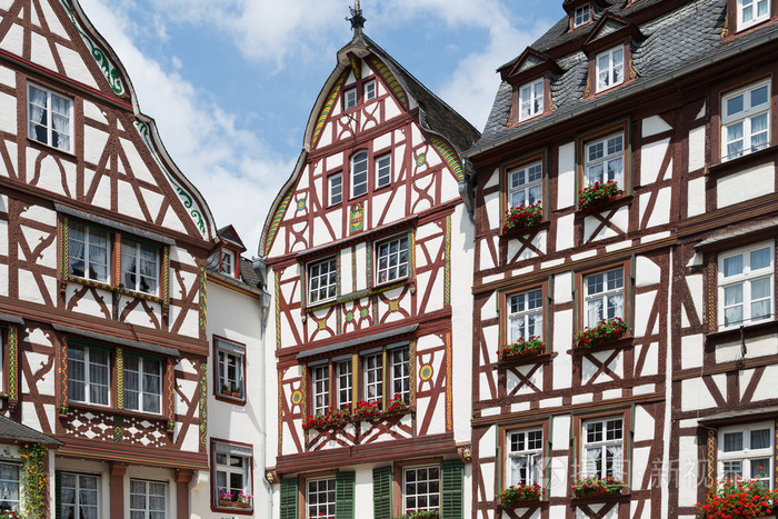 在bernkastel,德国的中世纪房屋