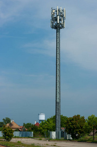 电台 电视广播 互联网和 Gsm 信号传输发射机