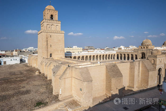 突尼斯, 凯鲁万大教堂清真寺, 马格里布穆斯林最神圣的城市.