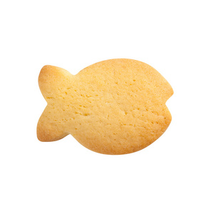 在白色背景上孤立的自制饼干。鱼的形状