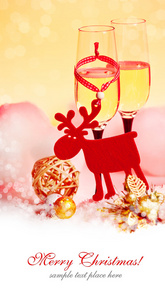 新年和圣诞节庆祝技术香槟眼镜在荷兰