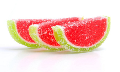 软果酱彩色水果果冻糖糖果分离白色背景