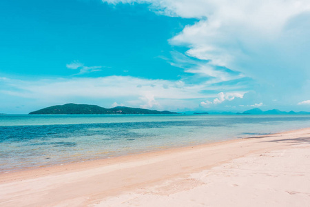 美丽的户外景观与热带海洋和海滩度假旅行和度假