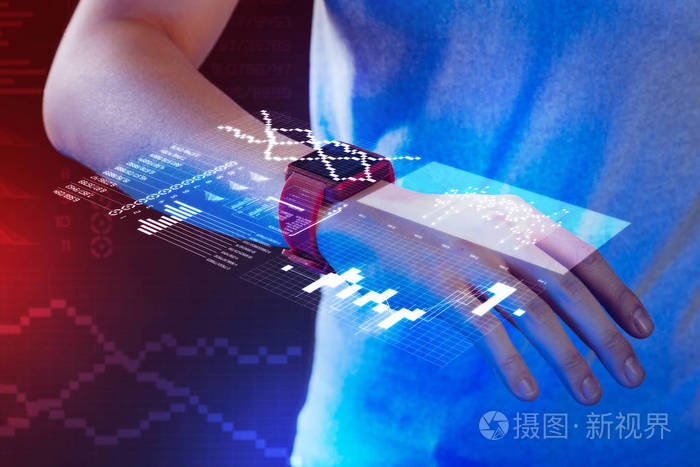 关闭腕表和全息图像的智能手表