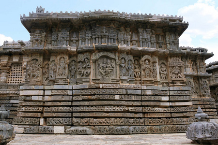 华丽的 bas relieif 和雕塑的印度教神, 北墙, Kedareshwara 寺, Halebid, 卡纳塔, 印度