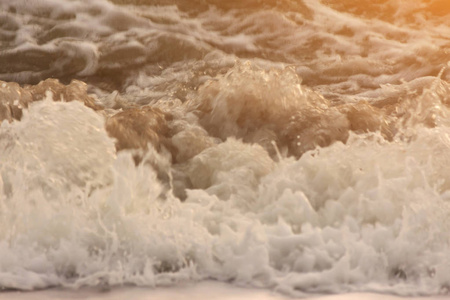 图片集海的美丽和反射从太阳的波浪