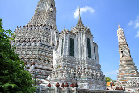 在曼谷，泰国郑王庙