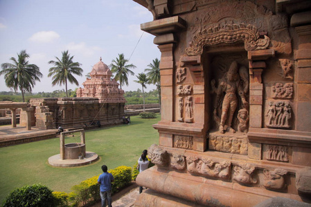 Gangai konda chozhapuram 的古老和金色的寺庙。pllace 被佐拉的 constucted 和控制着。T